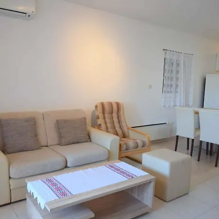In - Insel Krk 13262 Apartman Njivice