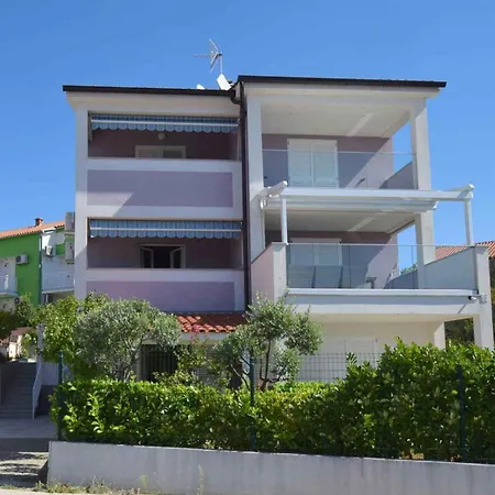 In - Insel Krk 13262 Apartman *