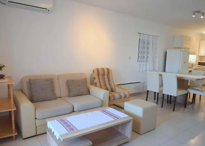 In - Insel Krk 13262 Apartament Nijvice